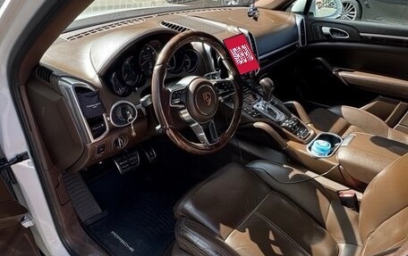 Porsche Cayenne III, 2015 год, 4 000 000 рублей, 20 фотография