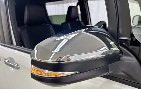 Toyota Voxy, 2022 год, 2 300 666 рублей, 14 фотография