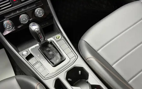 Volkswagen Bora, 2023 год, 1 300 000 рублей, 13 фотография