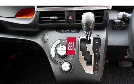 Toyota Sienta II, 2021 год, 1 200 666 рублей, 17 фотография