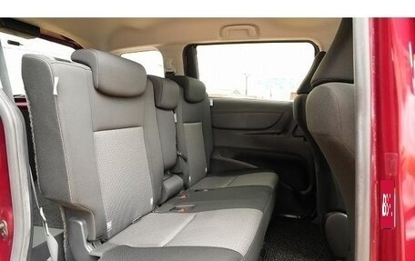 Toyota Sienta II, 2021 год, 1 200 666 рублей, 24 фотография