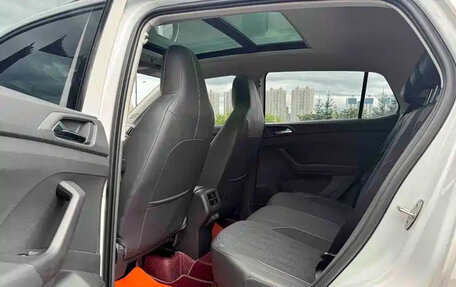 Volkswagen T-Cross I, 2021 год, 1 300 666 рублей, 16 фотография