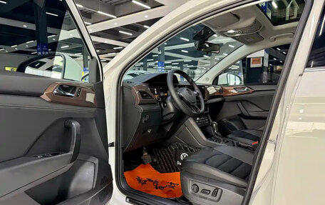 Volkswagen Tharu, 2022 год, 1 923 000 рублей, 4 фотография