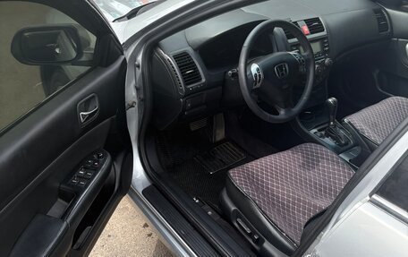 Honda Accord VII рестайлинг, 2004 год, 800 000 рублей, 6 фотография