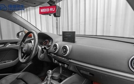 Audi A3, 2018 год, 1 515 000 рублей, 11 фотография