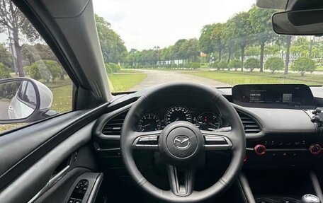 Mazda 3, 2022 год, 1 100 000 рублей, 9 фотография