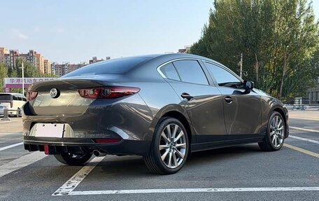 Mazda 3, 2022 год, 1 210 000 рублей, 4 фотография