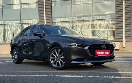 Mazda 3, 2022 год, 1 210 000 рублей, 2 фотография