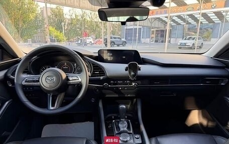 Mazda 3, 2022 год, 1 210 000 рублей, 7 фотография
