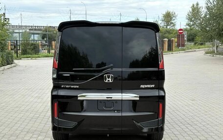 Honda Stepwgn IV, 2015 год, 1 560 000 рублей, 3 фотография