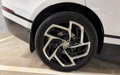 Land Rover Range Rover Velar I, 2018 год, 2 777 777 рублей, 12 фотография