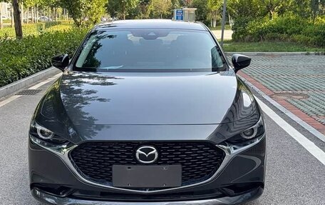 Mazda 3, 2022 год, 1 330 000 рублей, 2 фотография