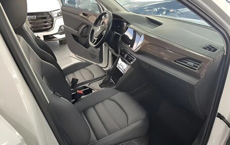 Volkswagen Tharu, 2023 год, 1 460 000 рублей, 7 фотография