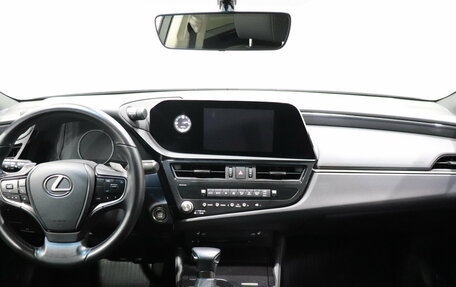 Lexus ES VII, 2021 год, 3 410 000 рублей, 15 фотография