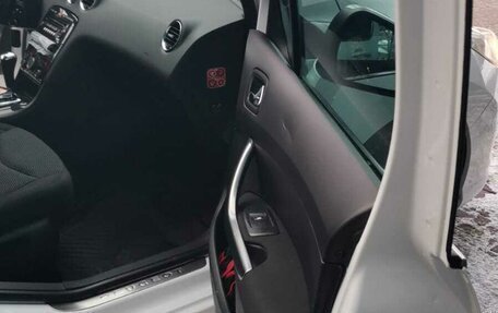 Peugeot 408 I рестайлинг, 2013 год, 650 000 рублей, 2 фотография