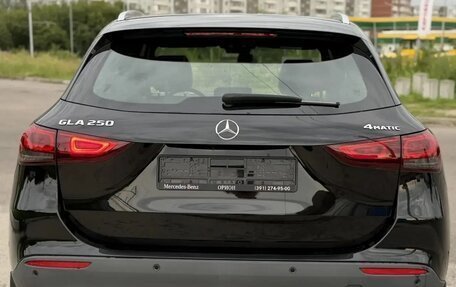 Mercedes-Benz GLA, 2020 год, 4 300 000 рублей, 5 фотография