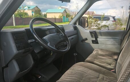 Volkswagen Caravelle T4, 1992 год, 480 000 рублей, 8 фотография