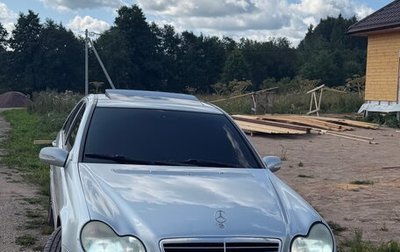 Mercedes-Benz C-Класс, 2001 год, 550 000 рублей, 1 фотография