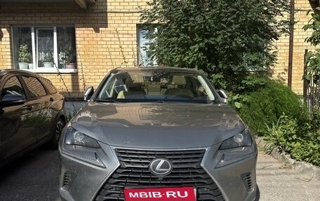 Lexus NX I, 2019 год, 3 500 000 рублей, 1 фотография