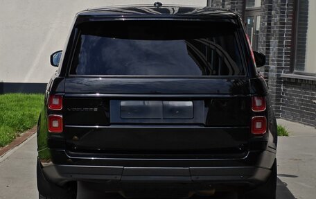 Land Rover Range Rover IV рестайлинг, 2013 год, 4 490 000 рублей, 3 фотография