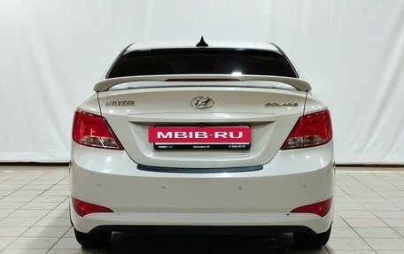 Hyundai Solaris II рестайлинг, 2015 год, 1 100 000 рублей, 6 фотография