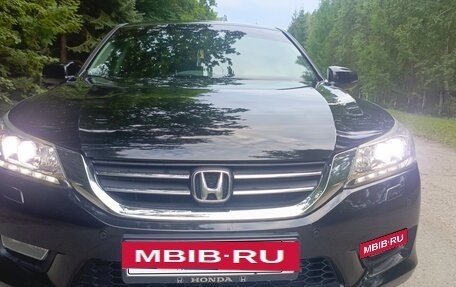 Honda Accord IX рестайлинг, 2013 год, 1 525 000 рублей, 6 фотография