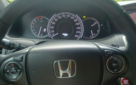 Honda Accord IX рестайлинг, 2013 год, 1 525 000 рублей, 12 фотография