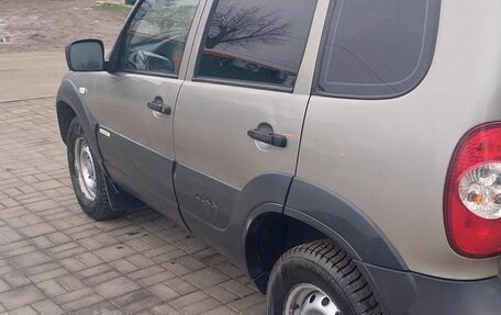 Chevrolet Niva I рестайлинг, 2016 год, 540 000 рублей, 7 фотография