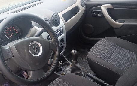Renault Sandero I, 2010 год, 450 000 рублей, 6 фотография