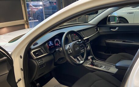 KIA Optima IV, 2020 год, 1 700 000 рублей, 13 фотография