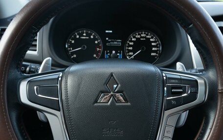 Mitsubishi Pajero Sport III рестайлинг, 2020 год, 3 950 000 рублей, 25 фотография