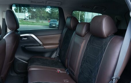 Mitsubishi Pajero Sport III рестайлинг, 2020 год, 3 950 000 рублей, 15 фотография