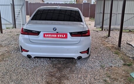 BMW 3 серия, 2019 год, 2 925 000 рублей, 11 фотография