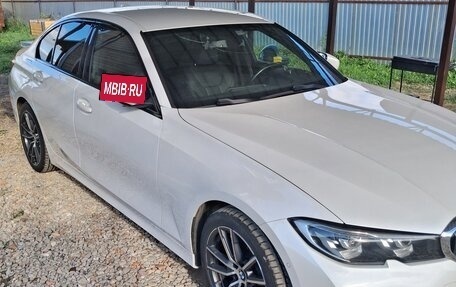 BMW 3 серия, 2019 год, 2 925 000 рублей, 2 фотография