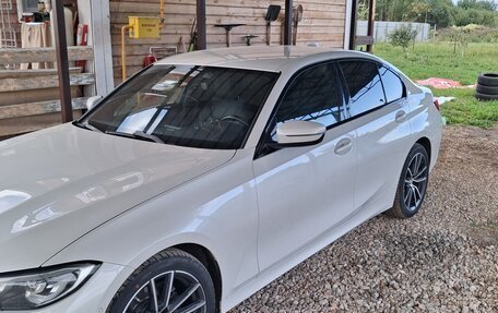 BMW 3 серия, 2019 год, 2 925 000 рублей, 13 фотография
