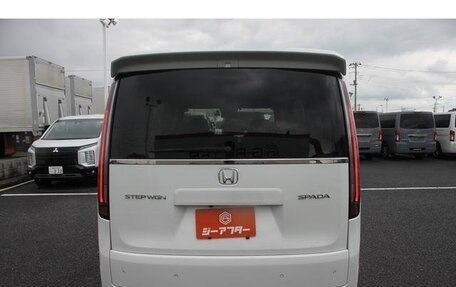 Honda Stepwgn, 2023 год, 2 300 000 рублей, 6 фотография