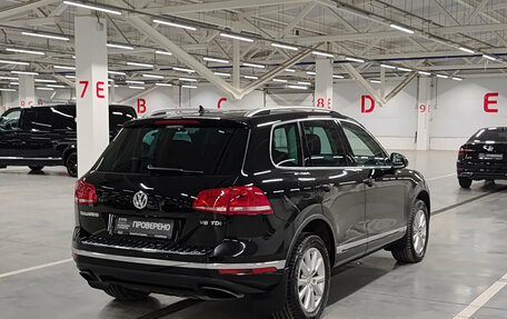 Volkswagen Touareg III, 2015 год, 2 948 000 рублей, 6 фотография
