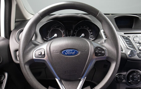 Ford Fiesta, 2015 год, 899 000 рублей, 9 фотография