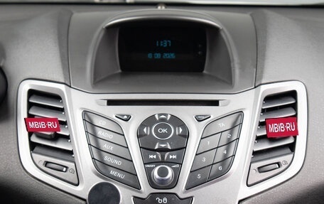 Ford Fiesta, 2015 год, 899 000 рублей, 14 фотография