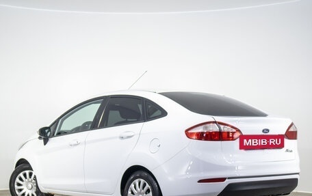 Ford Fiesta, 2015 год, 899 000 рублей, 7 фотография