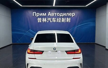 BMW 3 серия, 2021 год, 3 000 000 рублей, 3 фотография