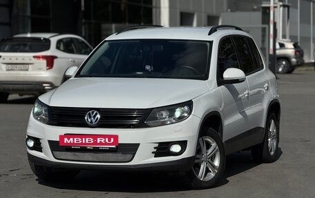 Volkswagen Tiguan I, 2013 год, 1 059 000 рублей, 2 фотография