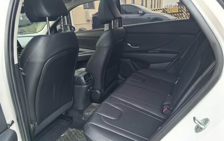 Hyundai Elantra, 2022 год, 1 550 678 рублей, 7 фотография