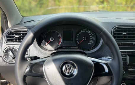 Volkswagen Polo VI (EU Market), 2017 год, 750 000 рублей, 17 фотография