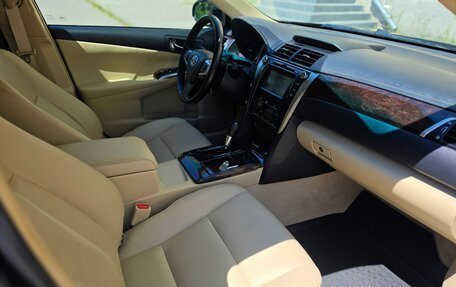 Toyota Camry, 2015 год, 3 450 000 рублей, 14 фотография