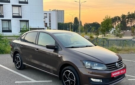 Volkswagen Polo VI (EU Market), 2015 год, 1 235 000 рублей, 4 фотография