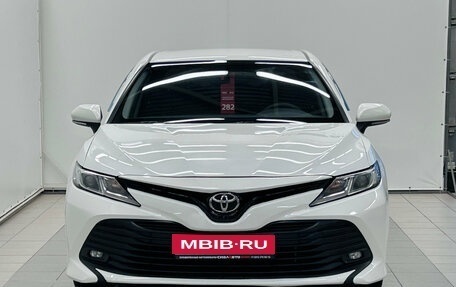 Toyota Camry, 2018 год, 2 080 000 рублей, 1 фотография