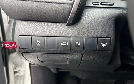Toyota Camry, 2018 год, 2 080 000 рублей, 20 фотография