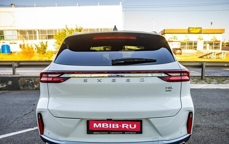 CheryExeed TXL, 2022 год, 2 488 000 рублей, 6 фотография