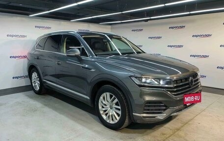 Volkswagen Touareg III, 2022 год, 7 087 000 рублей, 2 фотография